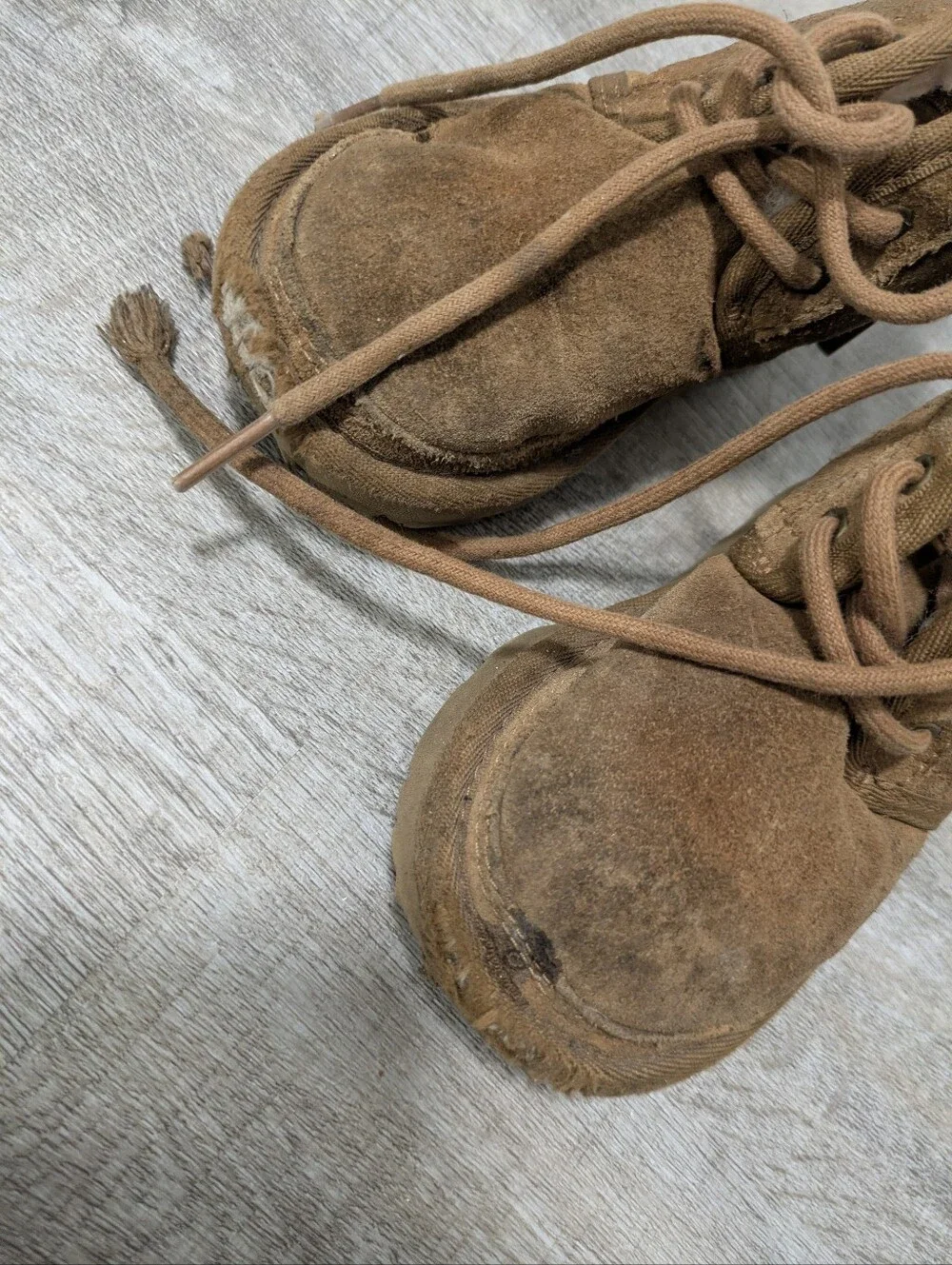 UGG Neumel II Boots Size 8